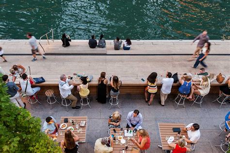 Chicago-Riverwalk_01 « Landscape Architecture Platform | Landezine