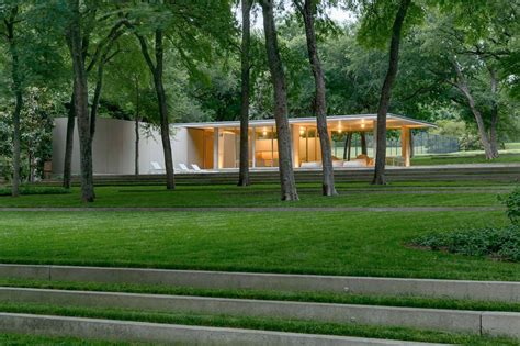 Philip Johnson Beck House, Home Theater Screens, Double Staircase ...
