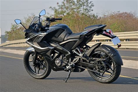 2017 Bajaj Pulsar RS200 review, specifications, price, images - Autocar ...