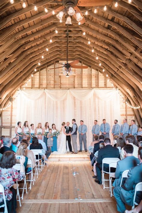 Light & Airy Fall Barn Wedding - Rustic Wedding Chic