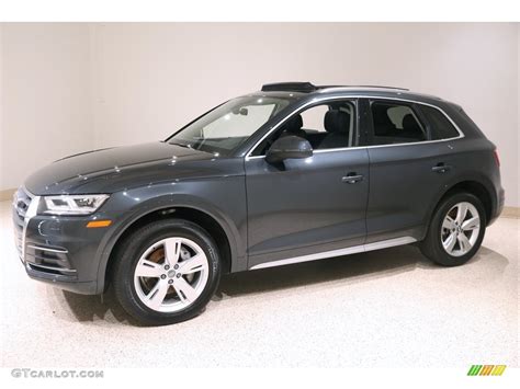 Manhattan Gray Metallic 2019 Audi Q5 Premium Plus quattro Exterior Photo #139403151 | GTCarLot.com