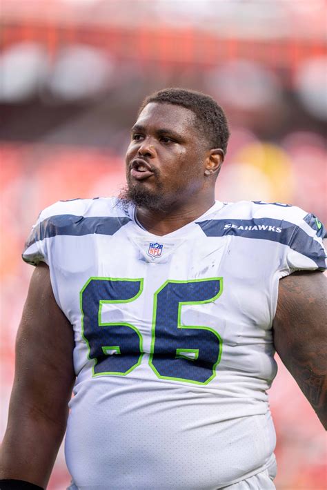 Seahawks Cut OL Gabe Jackson