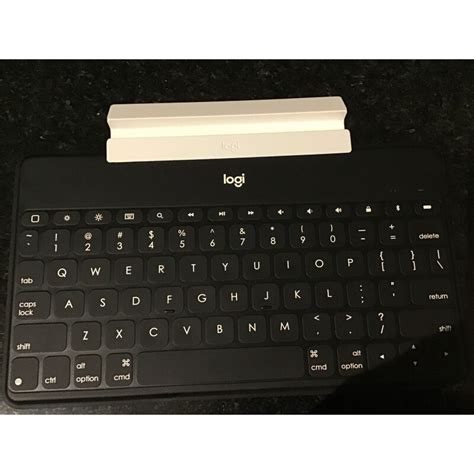 User manual Logitech KEYS-TO-GO (English - 171 pages)