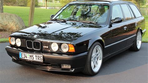 1992 BMW 525i Touring 5-Speed VIN: WBAHJ6310NGD21820 - CLASSIC.COM