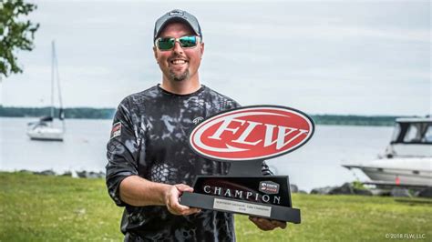 Berrien Springs Angler Hits Fishing Tourney for Nearly $100K | Moody on ...