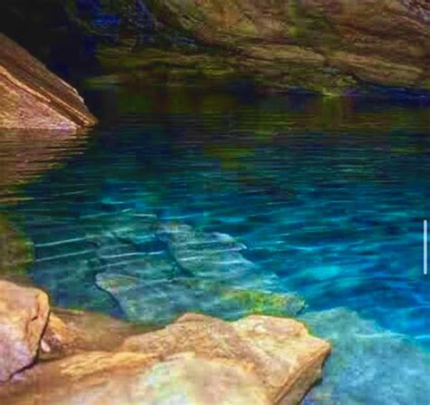 Nil Diya Pokuna: Underwater Pond In Ella - Sri Lanka