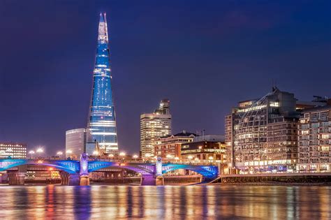 Top 4 Photo Spots at Southwark Bridge in 2023