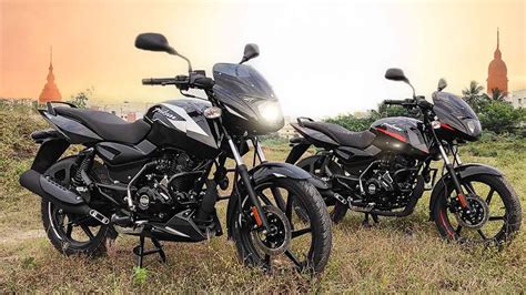 Bajaj Pulsar 125 Carbon Fibre Edition Vs Std Variant - Walkaround