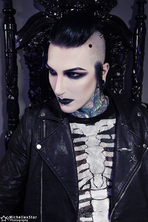 Chris Cerulli Motionless In White, Chris Motionless Makeup, Freddie Mercury, Emo, Goth Guys ...