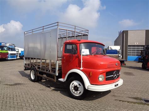 For sale: Mercedes-Benz 710 + Manual | Trucks Roosendaal