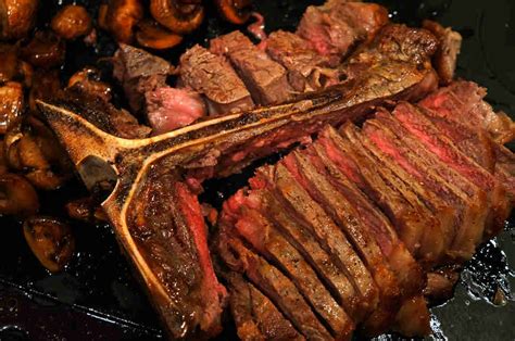 How to Dry-Age Steak: Everything to Know About Dry-Aged Steaks - Thrillist