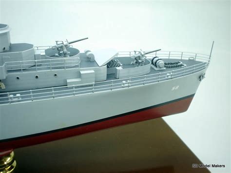 SD Model Makers > Frigate Models > Patrol Frigate (PF) Models