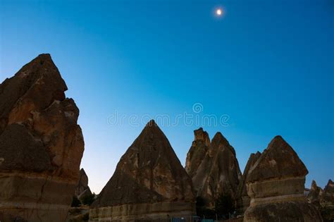 Fairy Chimneys. Peri Bacalari or Fairy Chimneys at Sunrise with Moon on ...