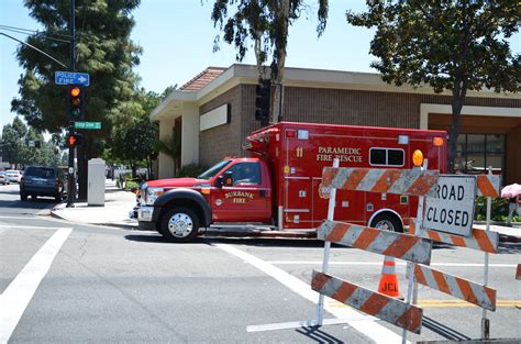 BURBANK FIRE DEPARTMENT RESCUE AMBULANCE 11 | Navymailman | Flickr