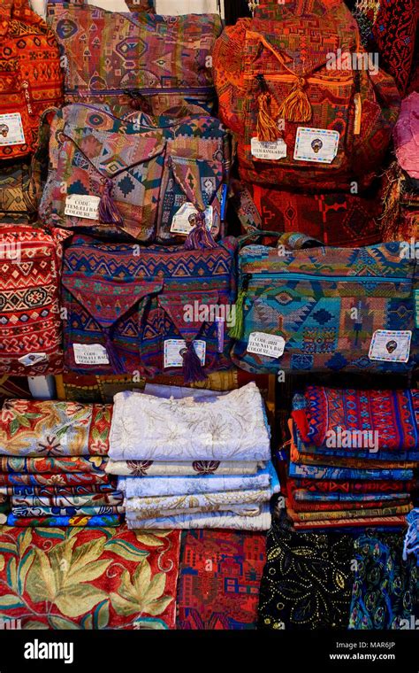 market stalls in old jerusalem Stock Photo - Alamy