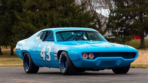 Plymouth Road Runner 1971, les photos de cette ancienne NASCAR à vendre ...