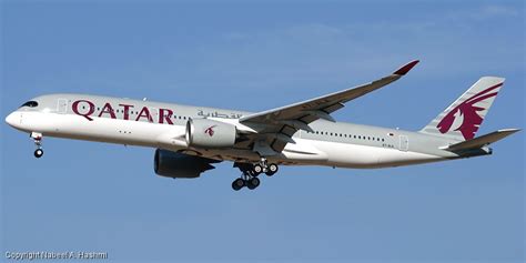 Airbus A350-900 commercial aircraft. Pictures, specifications, reviews.