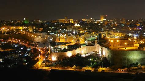 Video Skyline of Jerusalem, the Jewish Quarter at night time lapse