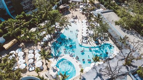 Discover the Best Seminyak Beach Clubs: A Guide to the Ultimate Beach Experience! - Bali Link