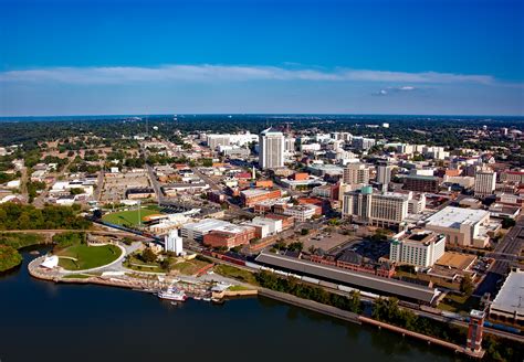 Free Images : sea, coast, horizon, dock, sky, skyline, town, city ...