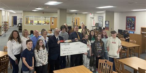 Woodmen of the World donates $5K to King Middle School's academic team ...