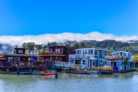 'Being in a houseboat is better': Shelter-in-place, Sausalito houseboat ...