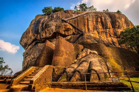 Amazing 'Sigiriya'- 'Lion Rock' Fortress In Sri Lanka With Frescoes, Mirror Wall And Miniature ...