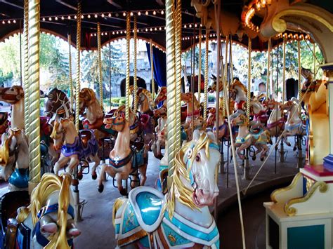 Lancelot's Carousel - Disneyland Paris tips, advice & planning. Hotel, Restaurant & ride reviews ...