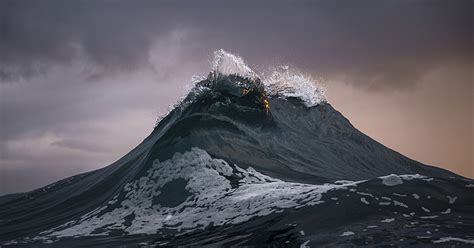 Mountains Of Water: Majestic Beauty Of Waves Captured By Ray Collins