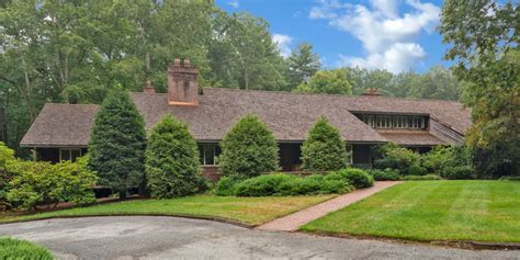 Vanderbilt Heir’s Longtime North Carolina Home Sets a Record for Greater Asheville - Mansion Global