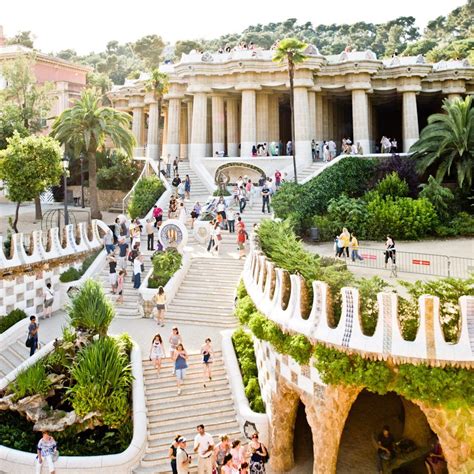 Private Tour of Gaudi in Barcelona - BARCELONA PRIVATE TOUR