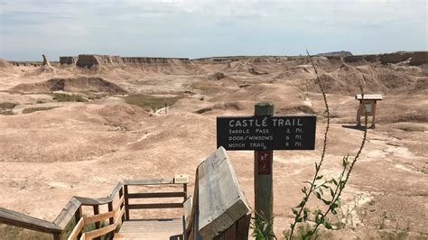 Castle Trailhead (U.S. National Park Service)