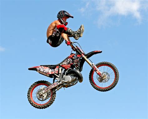 Motorcycle Stunts | Flickr - Photo Sharing!