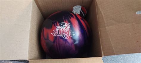 Storm Tropical Surge Bowling Ball - The Tropical Surge Pearl