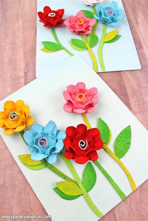 Egg Carton Flowers - Recycled Egg Carton Crafts - Easy Peasy and Fun