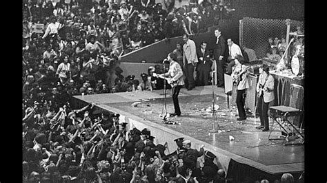 The Beatles sing "Rock and Roll Music" live, last ticketed concert ...