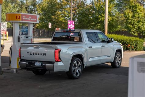 Real-World Fuel Economy: 2022 Toyota Tundra Hybrid Vs. 2021 Ford F-150 ...