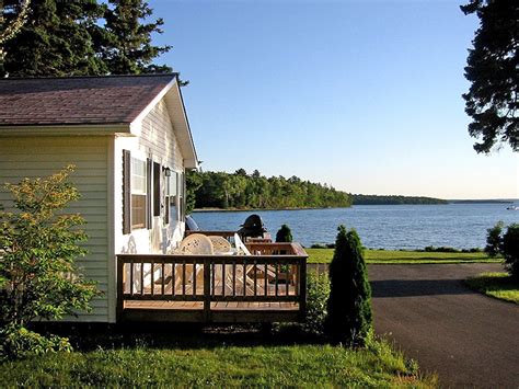 Maine Lake Vacation Rentals - Cottage Rentals Bar Harbor Maine ...