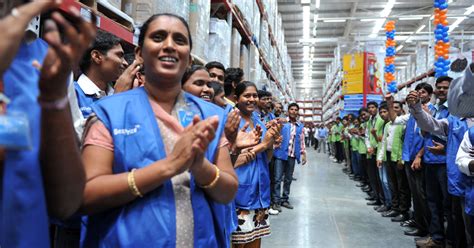 Walmart Suspends India Employees