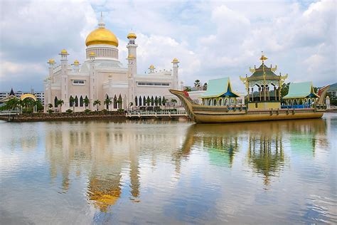 Religious Beliefs In Brunei - WorldAtlas