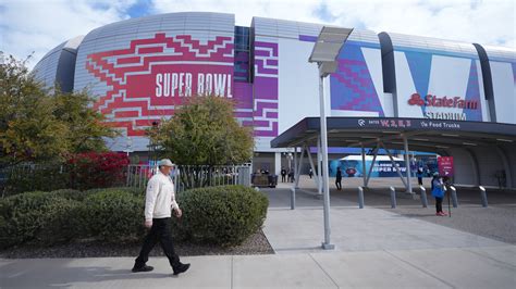 Looking For a Last-Minute Super Bowl Ticket? That’ll Be $2,900. - The ...