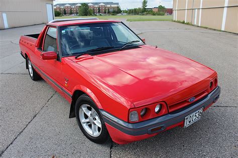 Ford Falcon XR6 Ute Is a Rare Car on U.S. Roads, Could Be the Next Hot Build - autoevolution