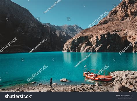 Attabad Lake Gojal Hunza Gilgit Baltistan Stock Photo 2281522779 ...