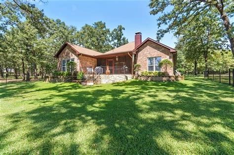 Mabank, TX Real Estate - Mabank Homes for Sale | realtor.com®