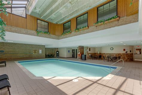 Hotel Amenities | Airport Pickup | Best Western Toronto Airport