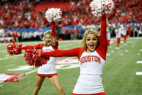 College football cheerleaders from the bowl games