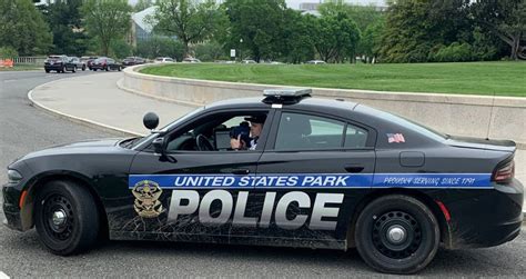 USPP Arrest 2 for Attempted Robbery on National Mall