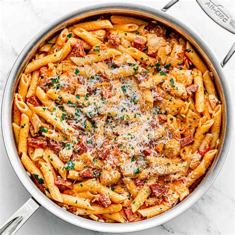 Creamy Chicken and Chorizo Pasta - Posh Journal