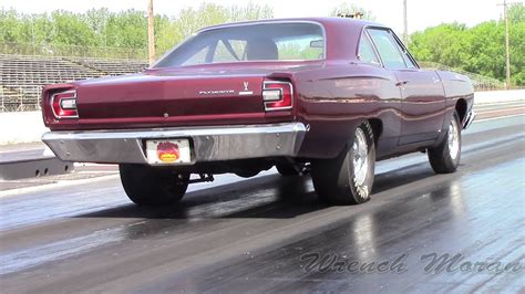 Plymouth Roadrunner Drag Racing @ CPC 2014 - YouTube