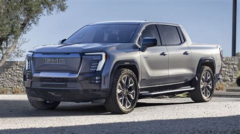 NEW GMC EV SIERRA TRUCK> looks better then lightning but... | Tesla ...